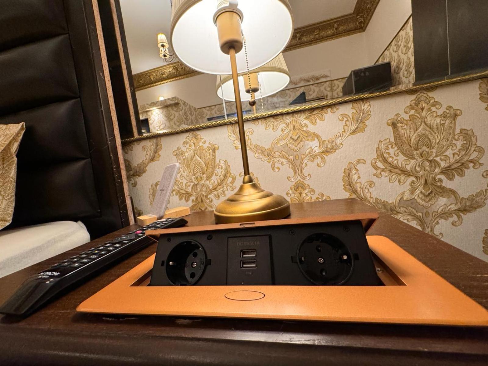 The King Suite With Balcony View Piata Romana Bukarest Exterior foto